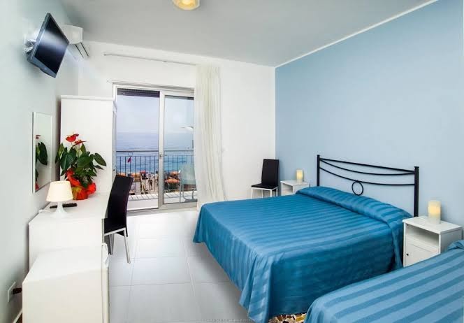 Maniel Beach Hotel Hotel 3