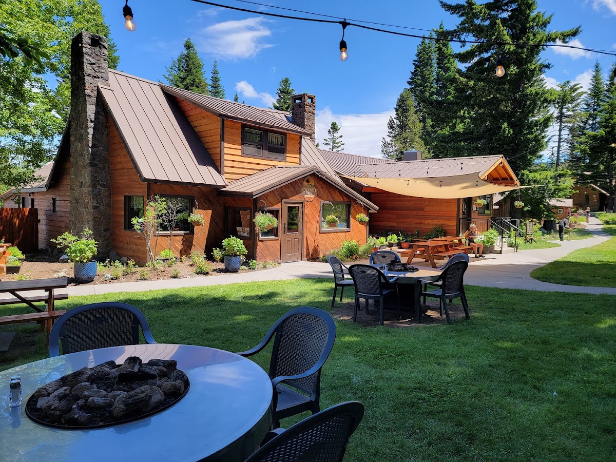 Cooper Spur Mountain Resort
