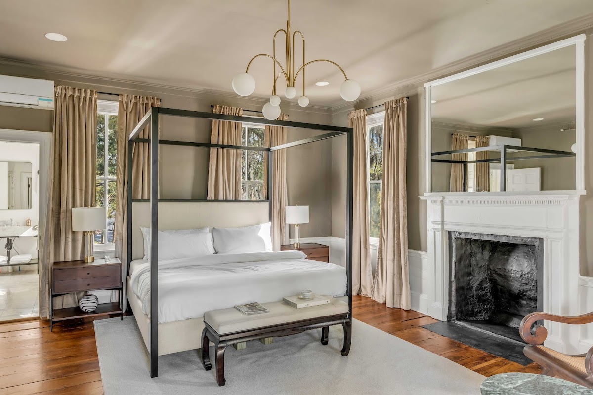Circa 1785 Hotel 2