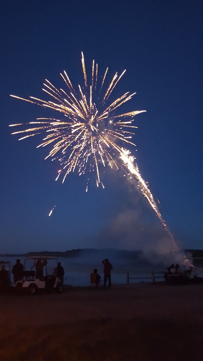 Shell Lake Resort & Campground Hotel 3