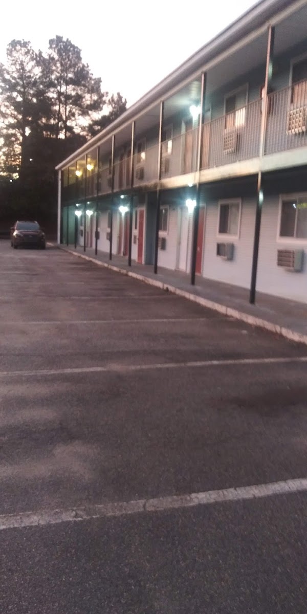 Southern Suites Kennesaw Hotel 3