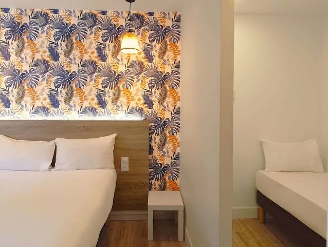 KYRIAD DIRECT Toulon Ouest - La Seyne sur Mer Hotel 3