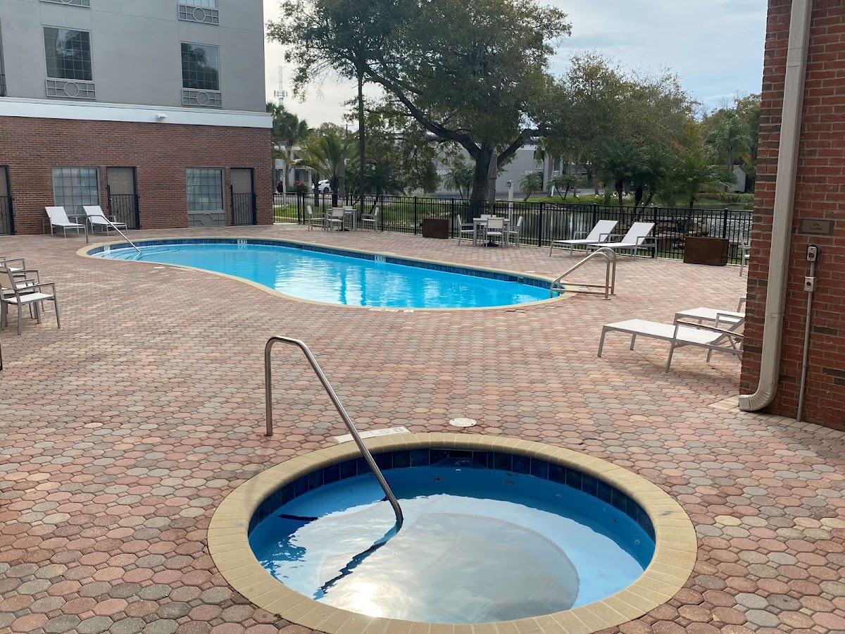 Country Inn & Suites by Radisson, RJ Stadium - Tampa Airport East Hotel 3