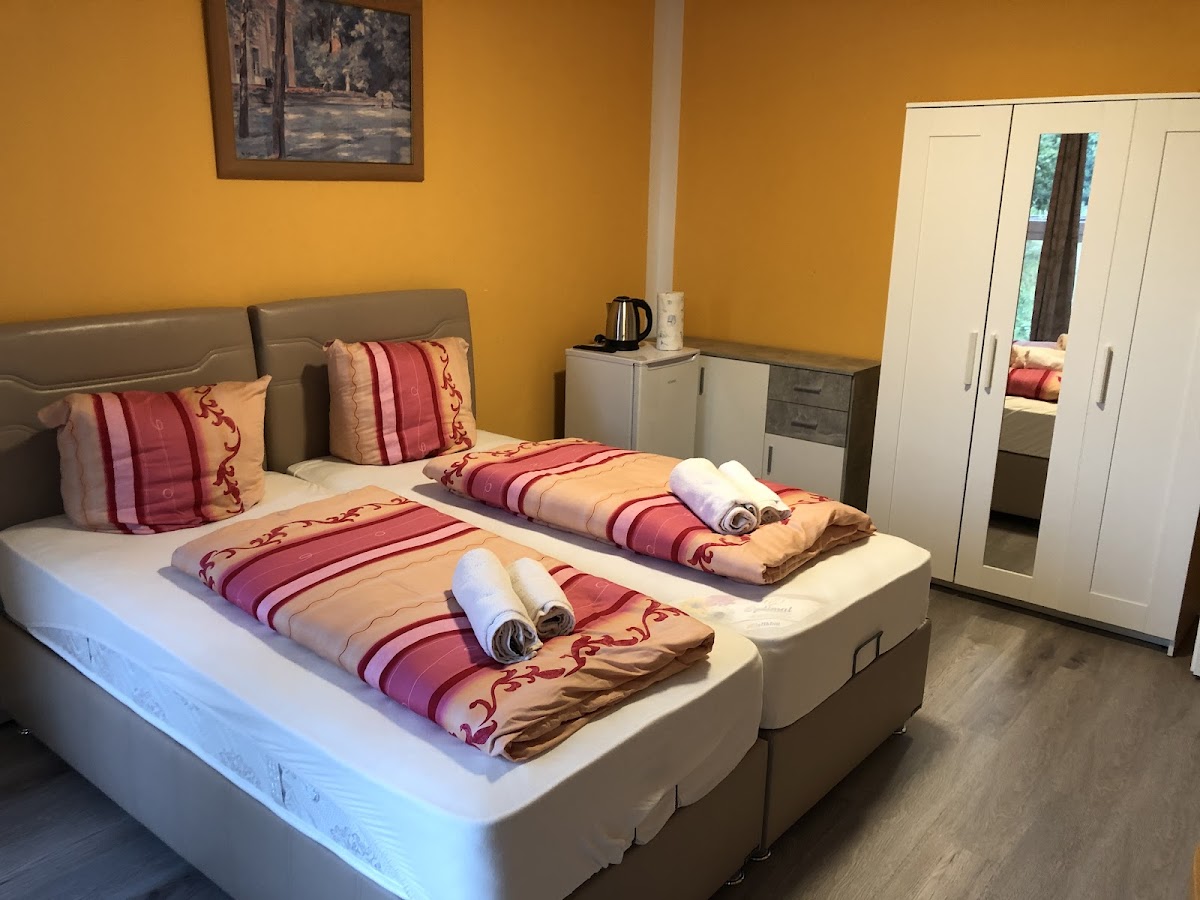 M&M Hotel - Wilhelmsburg Hotel 2