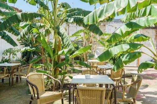 Hotel Carlos V by Vivere Stays