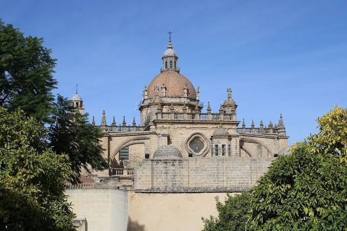 Hotel Carlos V by Vivere Stays