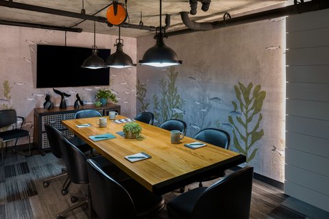 Moxy San Diego Downtown/Gaslamp Quarter Hotel 3