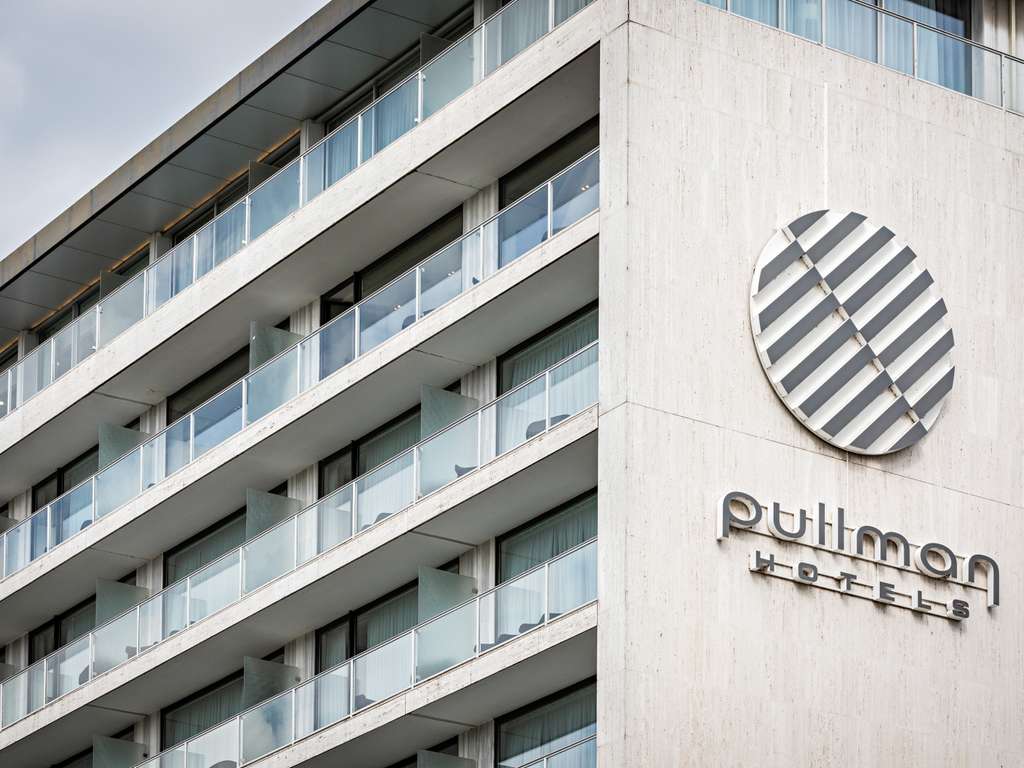 Pullman Paris Tour Eiffel Hotel 3