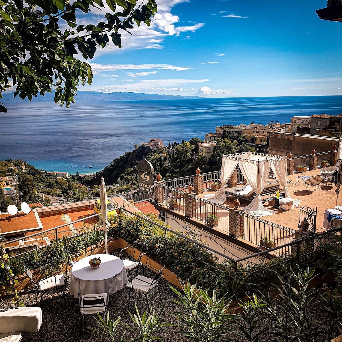 Isoco Guest House