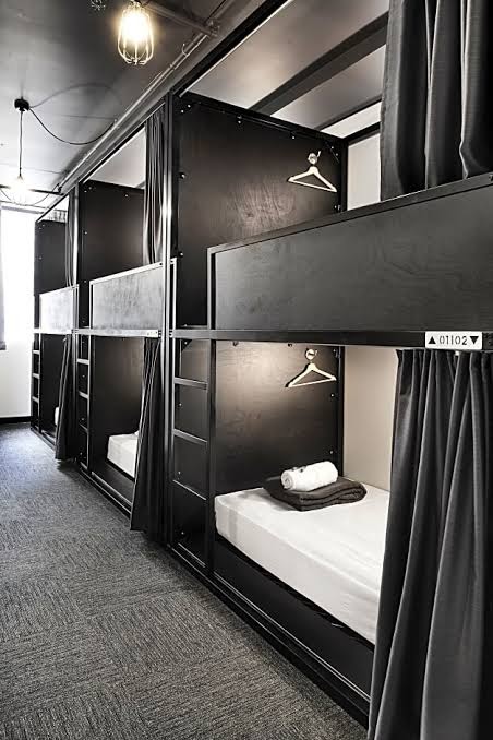 The Pod Sydney Hotel 3