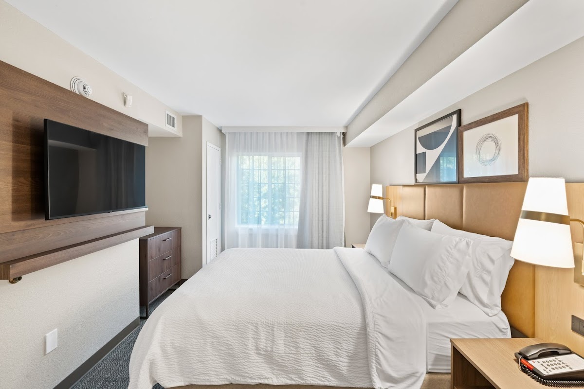 Staybridge Suites North Brunswick by IHG Hotel 2