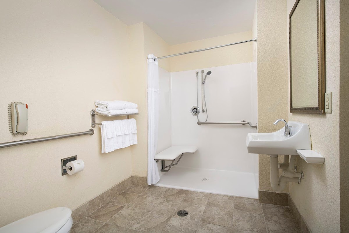 Staybridge Suites North Brunswick by IHG