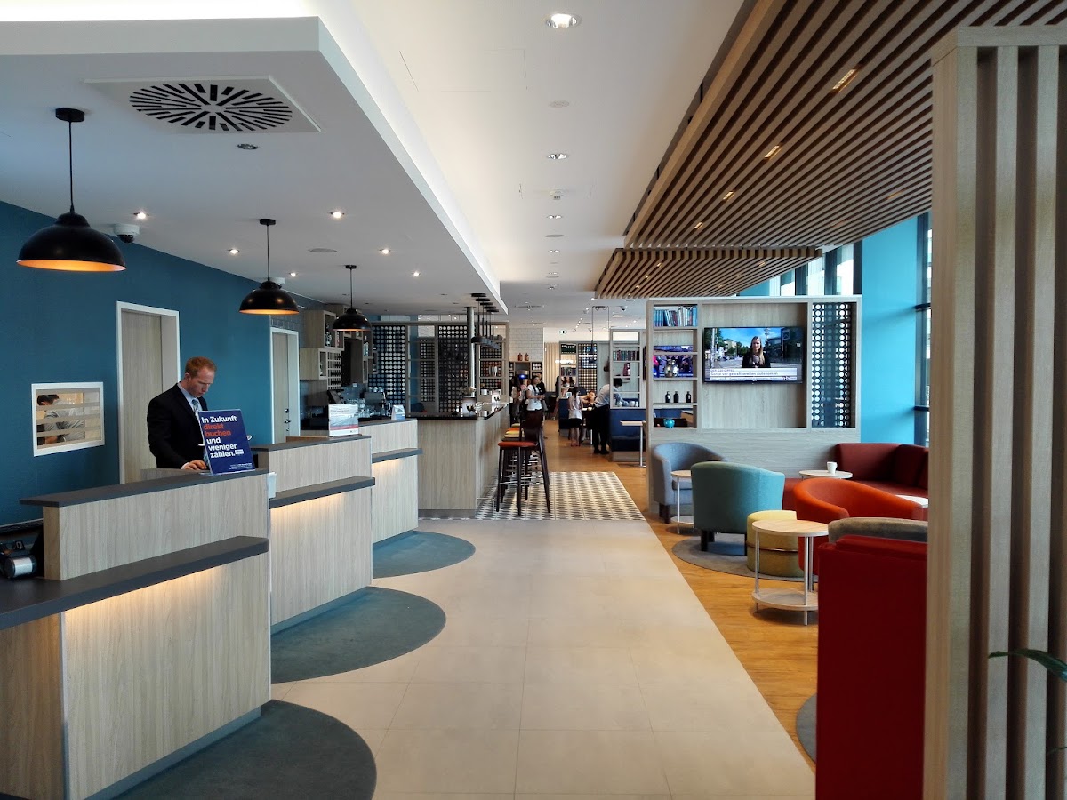 Holiday Inn Express Freiburg - City Centre