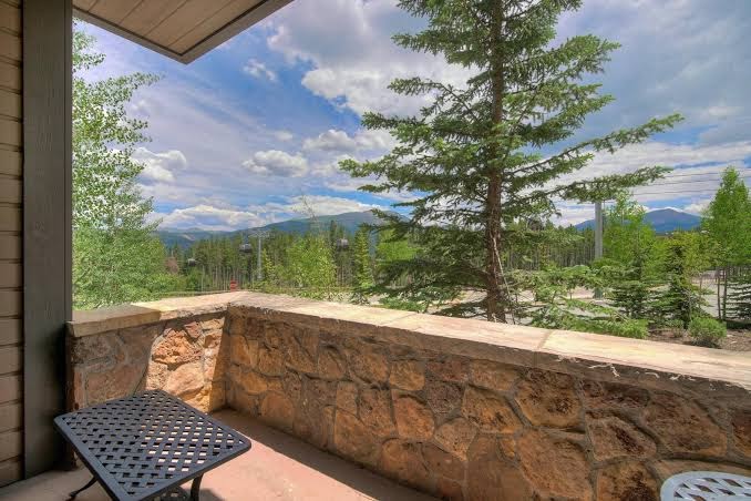 Crystal Peak Lodge Hotel 3