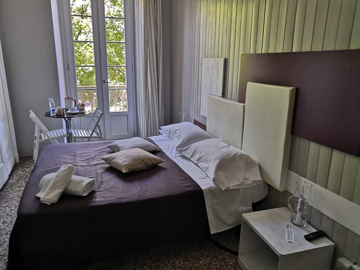 7 Rooms Guest House in Turin Hotel 2