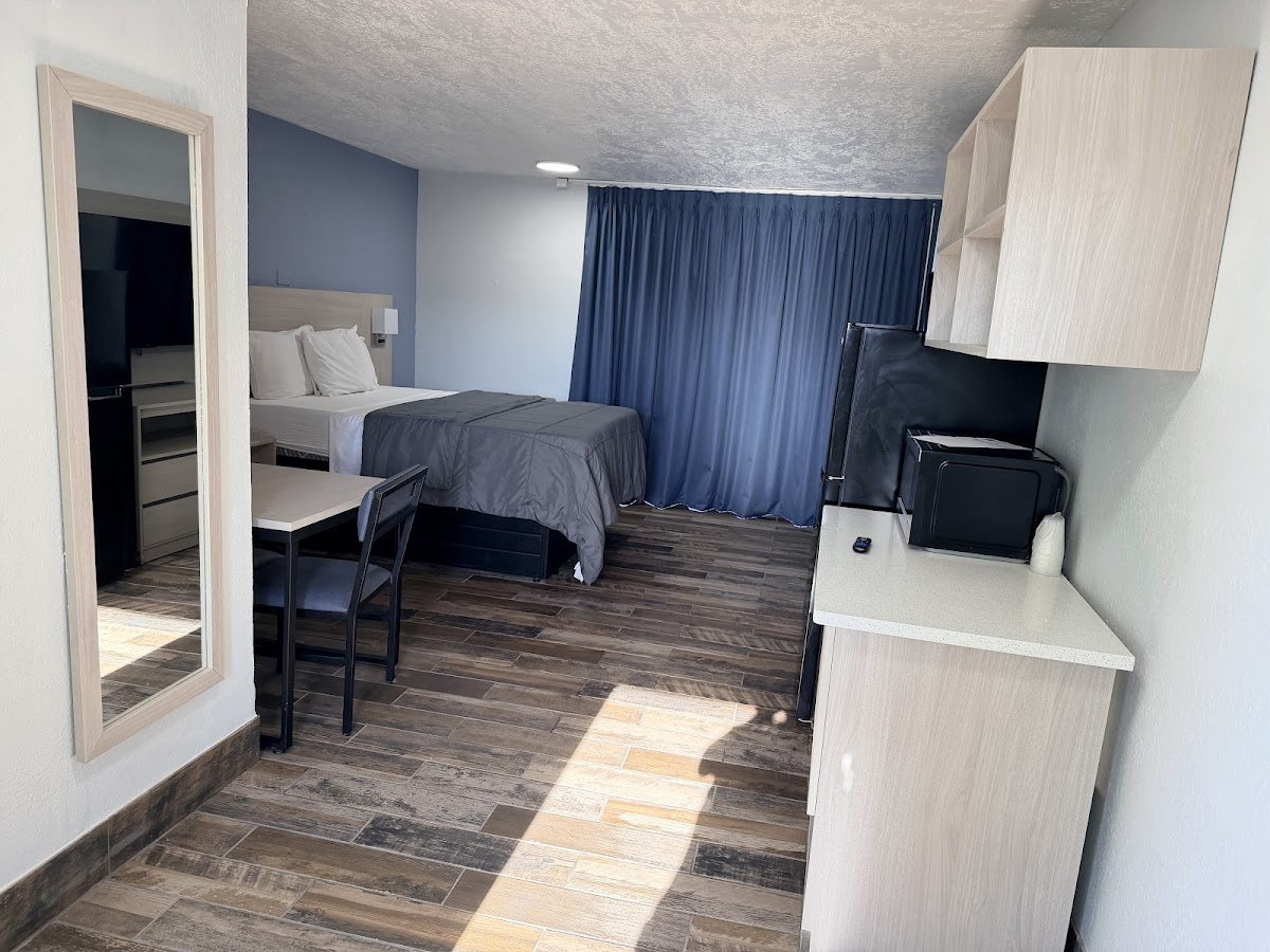 Bravo Inn Greensboro