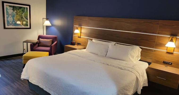 Best Western Plus Lexington Inn Hotel 3