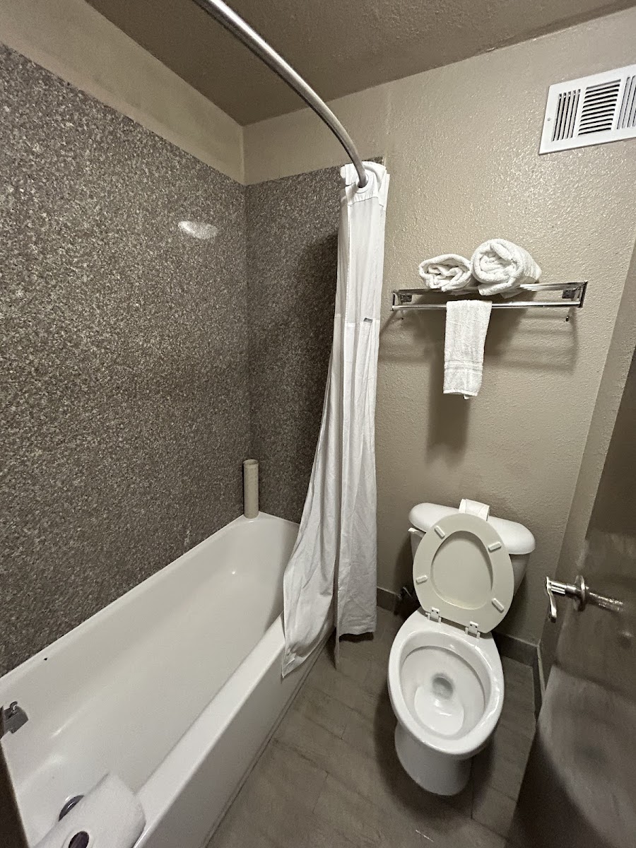 Ramada by Wyndham Houston Intercontinental Airport South