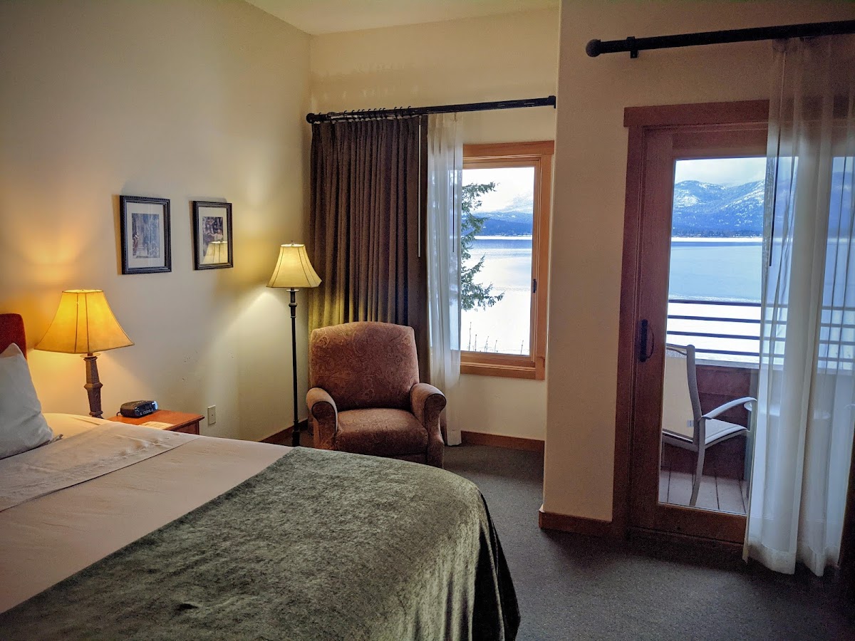 The Lodge at Sandpoint Hotel 2
