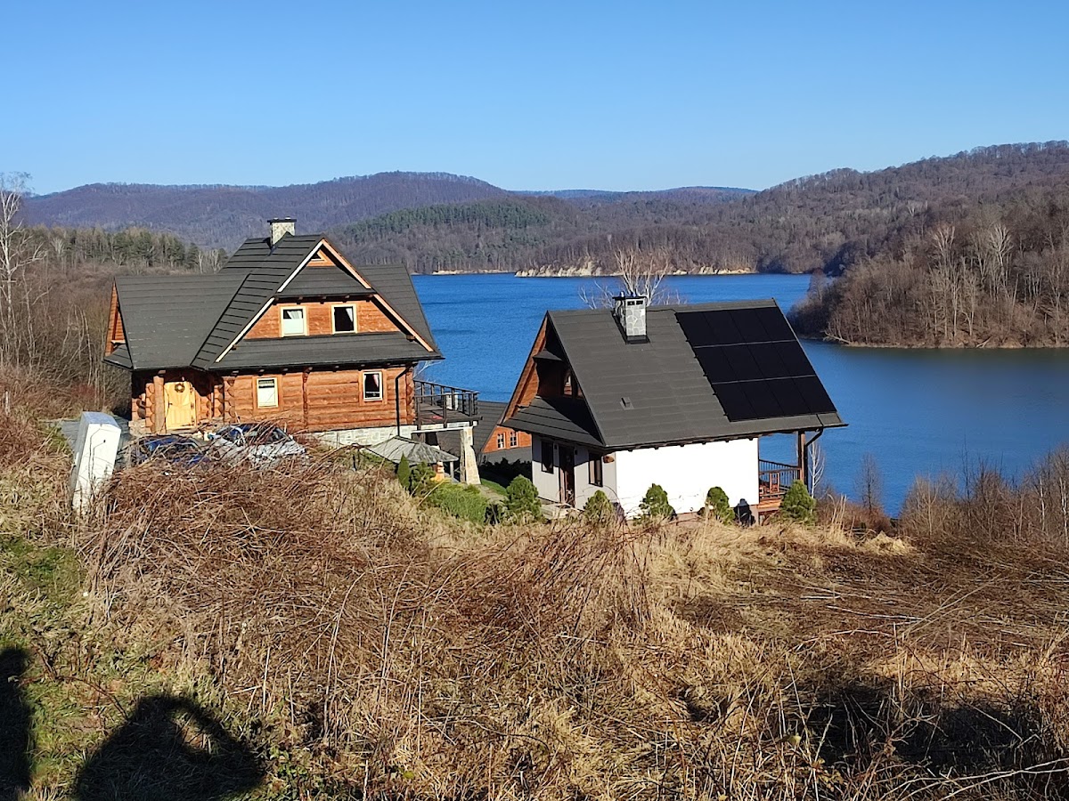 Swierkowe Chatki nad Solina