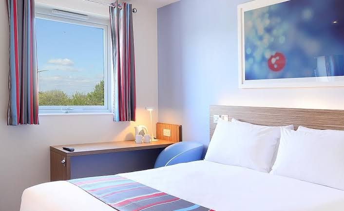 Travelodge Elgin Hotel Hotel 2