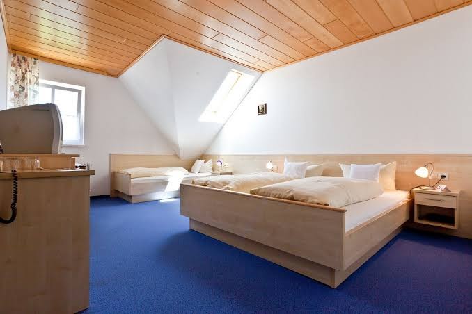 Landgasthof Ochsen Hotel 2
