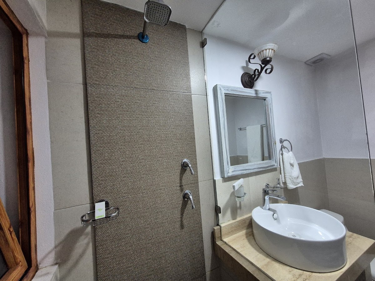 HOTEL XALLA