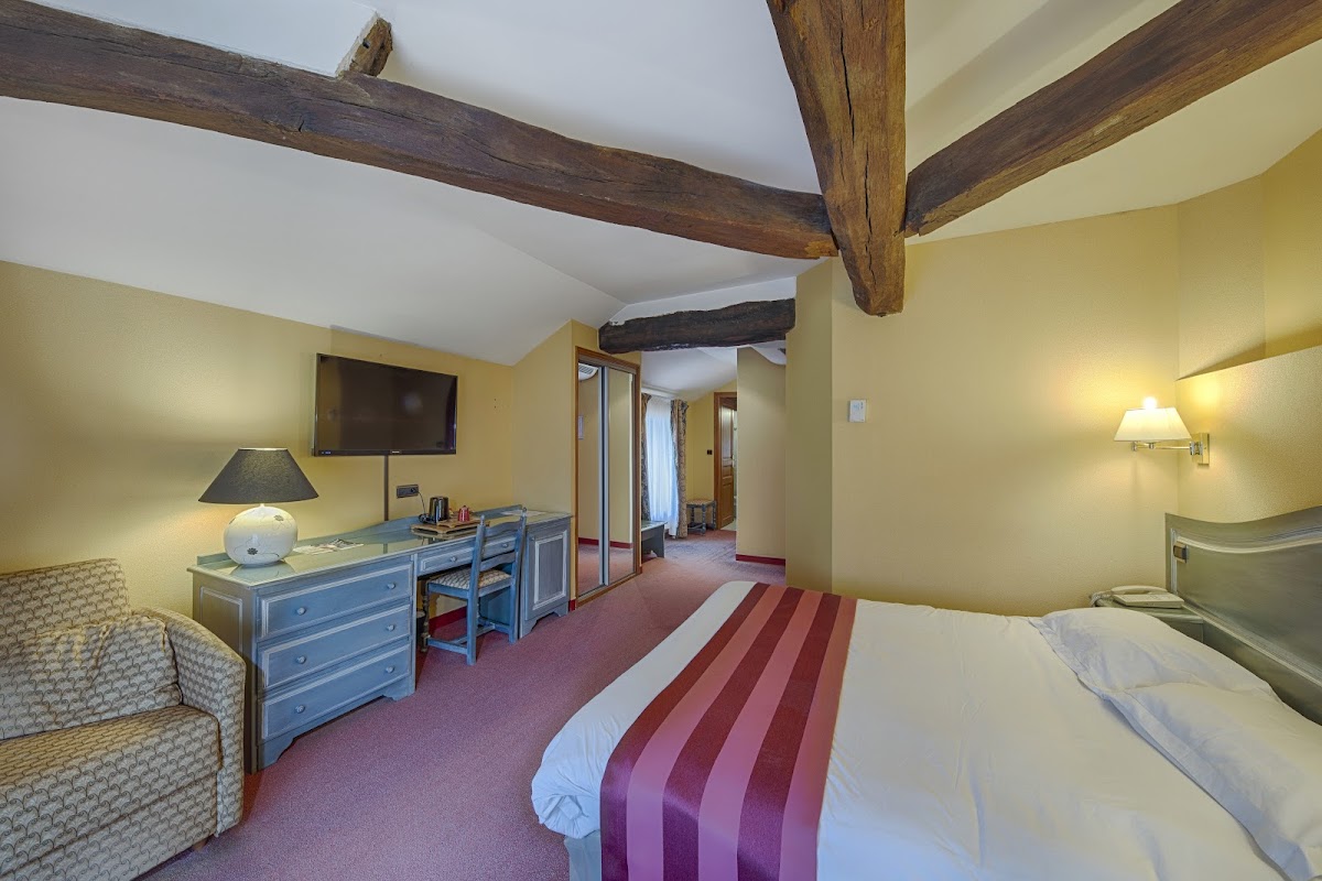 Logis Hôtel le Saint-Nicolas Hotel 3
