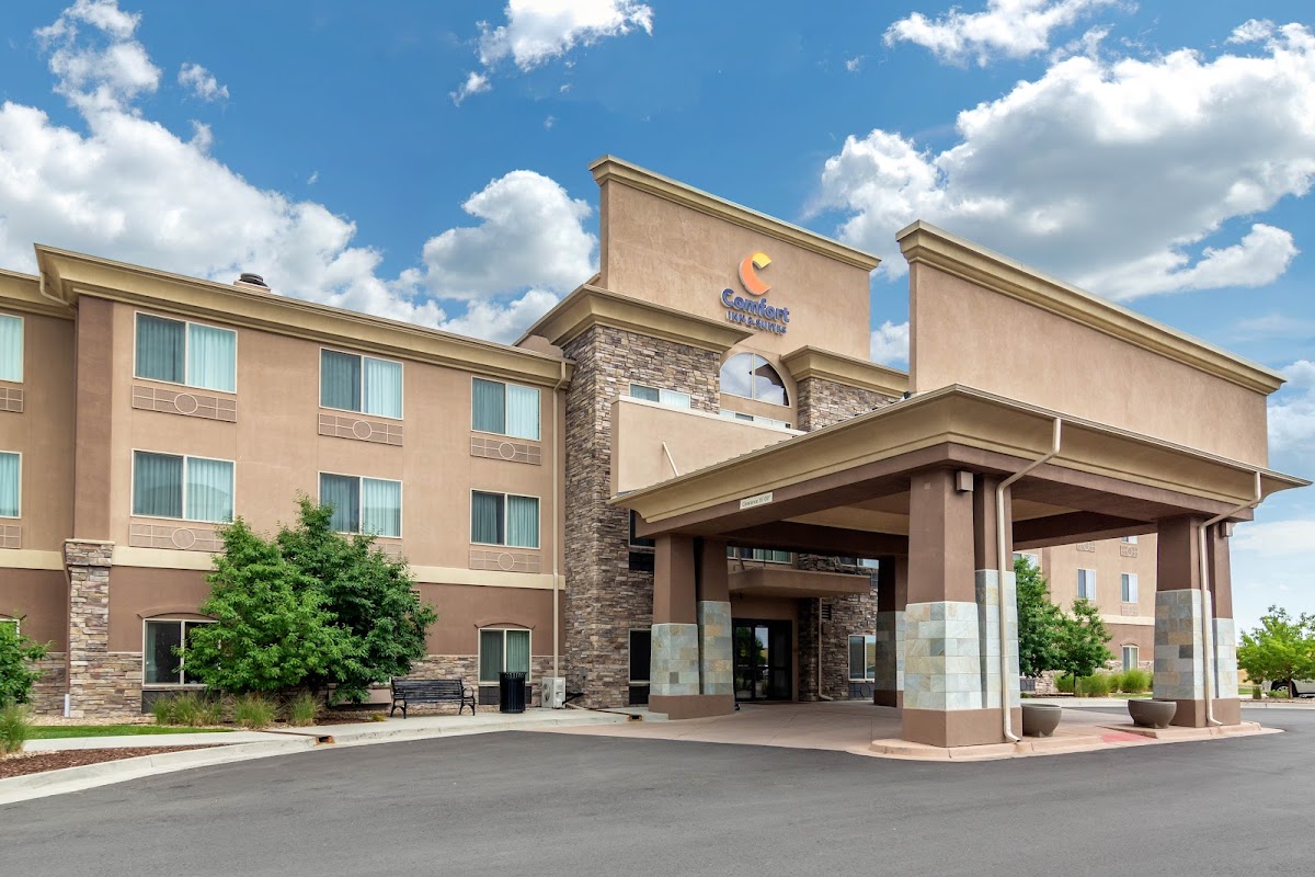 Comfort Inn & Suites Denver Northeast Brighton