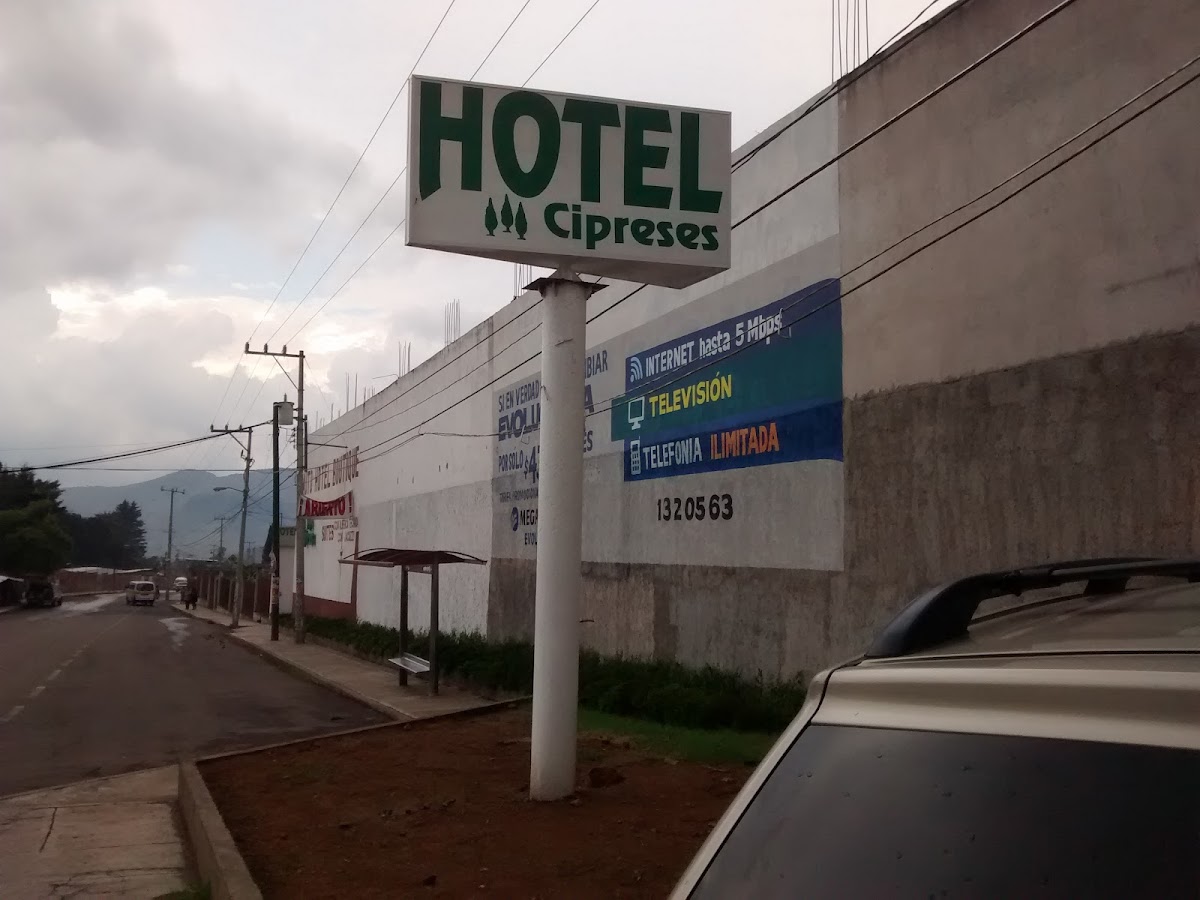 Hotel Cipreses