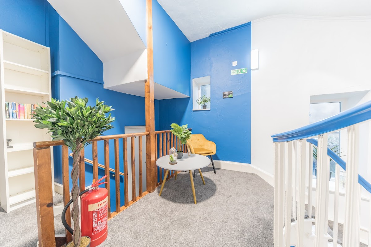 Tivoli Guesthouse Hotel 3