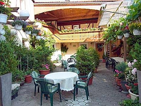 Gasthof Zur Alm Hotel 1