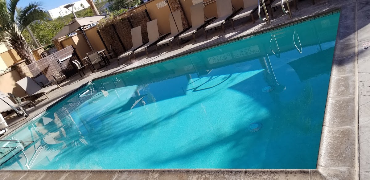 Courtyard by Marriott San Diego Oceanside Hotel 3