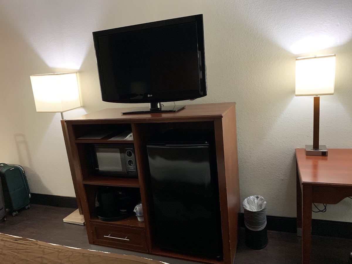 Best Western Plus Richmond Airport Hotel Hotel 3