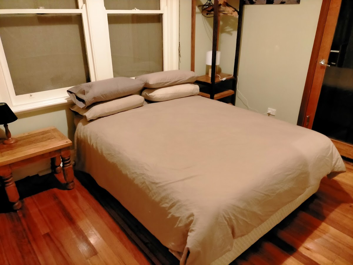 Riverbend Homestead Hotel 3