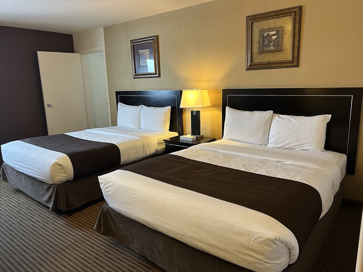 Travelodge by Wyndham Valleyview Hotel 2