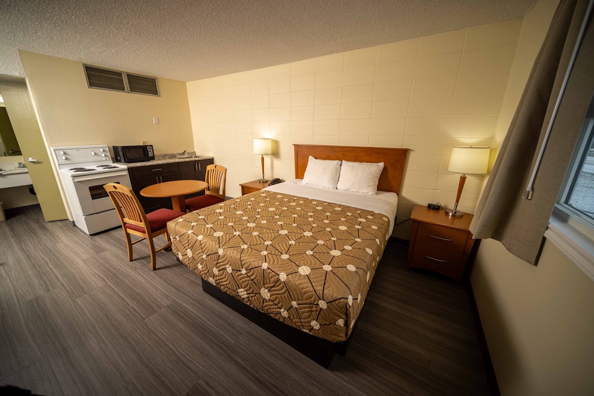 Northern Lights Inn Hotel 2