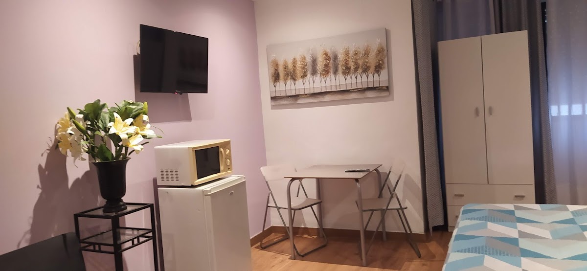 Hostal Happy Stay habitaciones céntricas