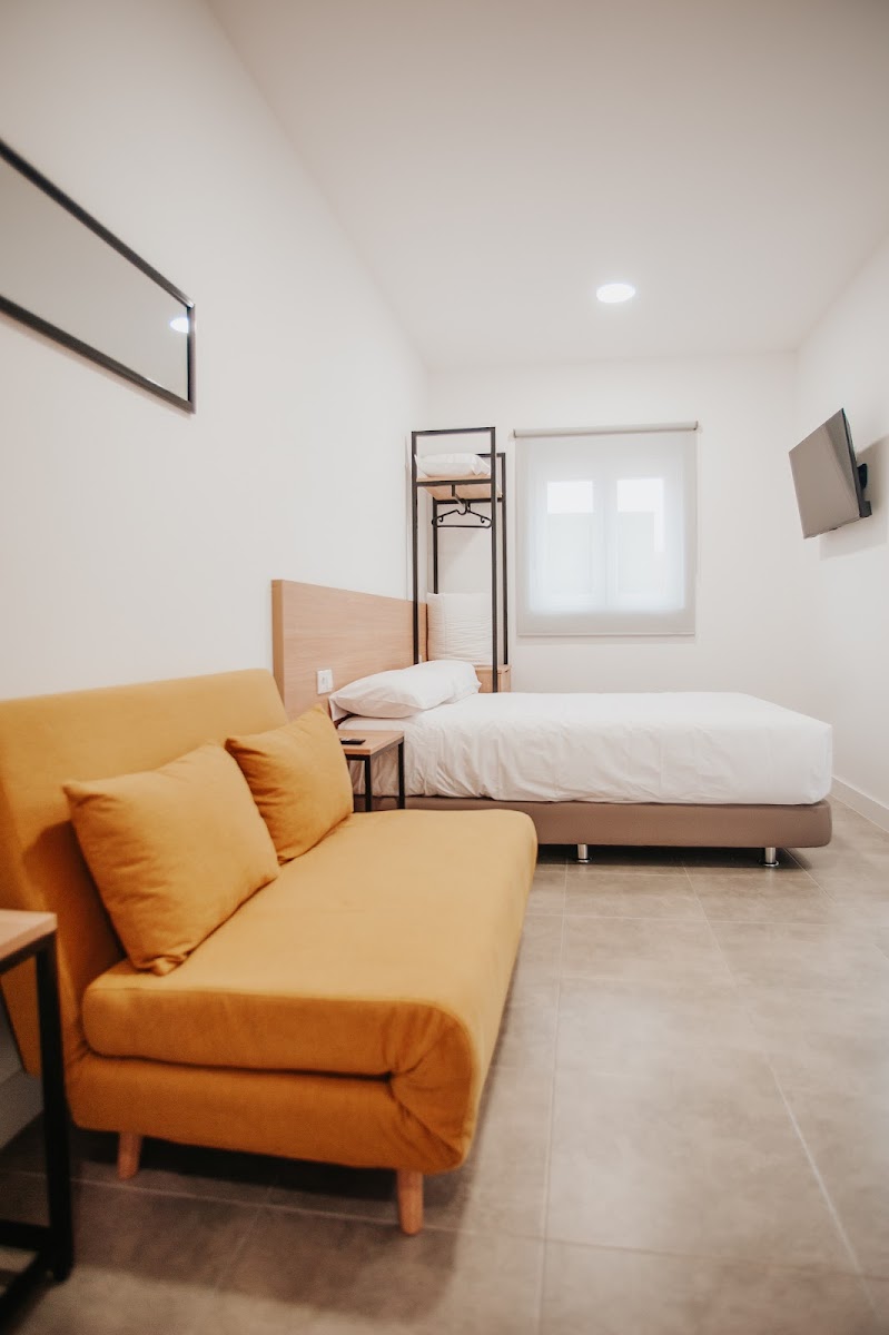 POLOROOMS Hotel 2