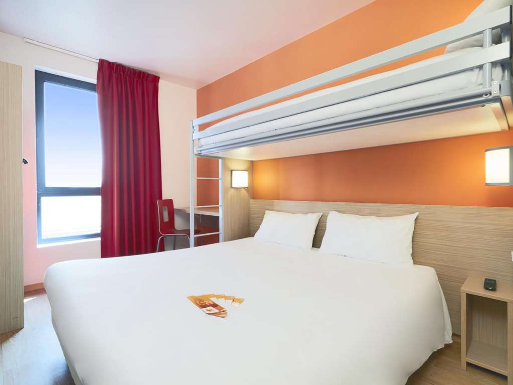 Hôtel Première Classe Chartres Sud - Barjouville Hotel 2