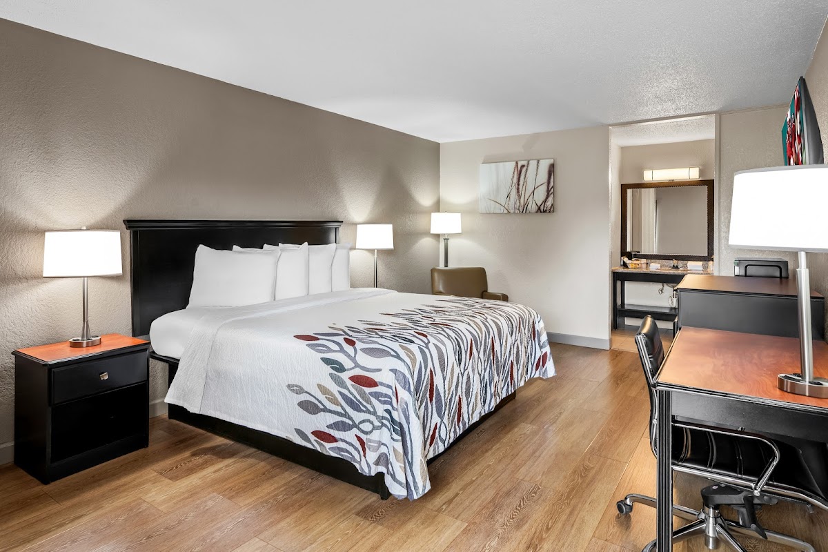 Red Roof Inn Hot Springs Hotel 2