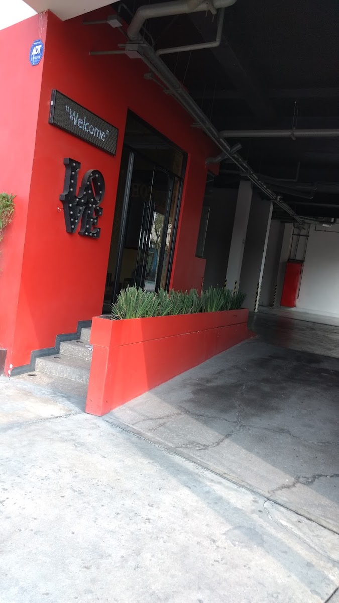Hotel Rojo Hotel 3