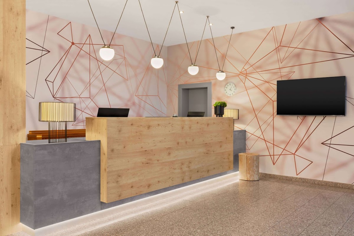Ramada by Wyndham Muenchen Airport Hotel 2
