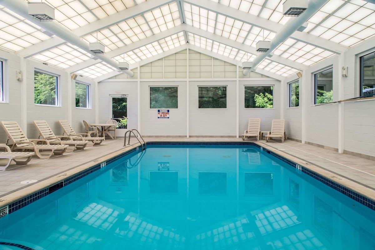 Quality Inn & Suites Danbury near University Hotel 3