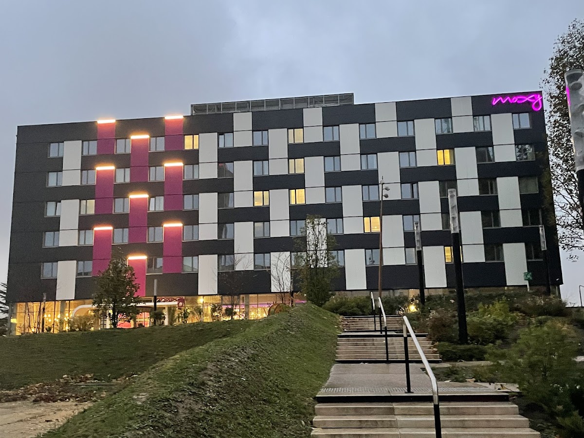 Moxy Paris Charles de Gaulle Airport