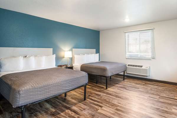WoodSpring Suites Bradenton Hotel 2