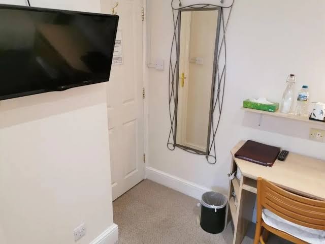 Hatsue Guest House