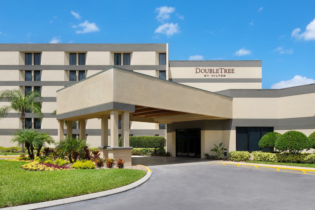 DoubleTree by Hilton Hotel Orlando East-UCF Area Hotel 3