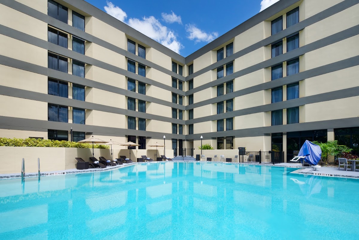 DoubleTree by Hilton Hotel Orlando East-UCF Area