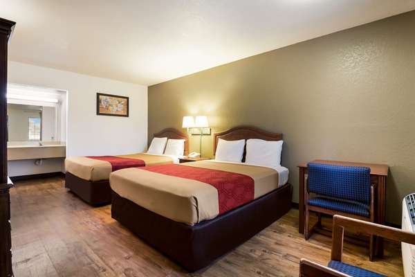 Econo Lodge Bartlesville Hwy 75 Hotel 2